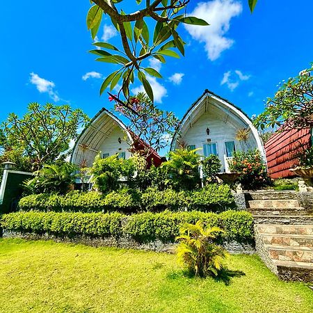 Hotra Hill Cottage Batununggul Exterior photo